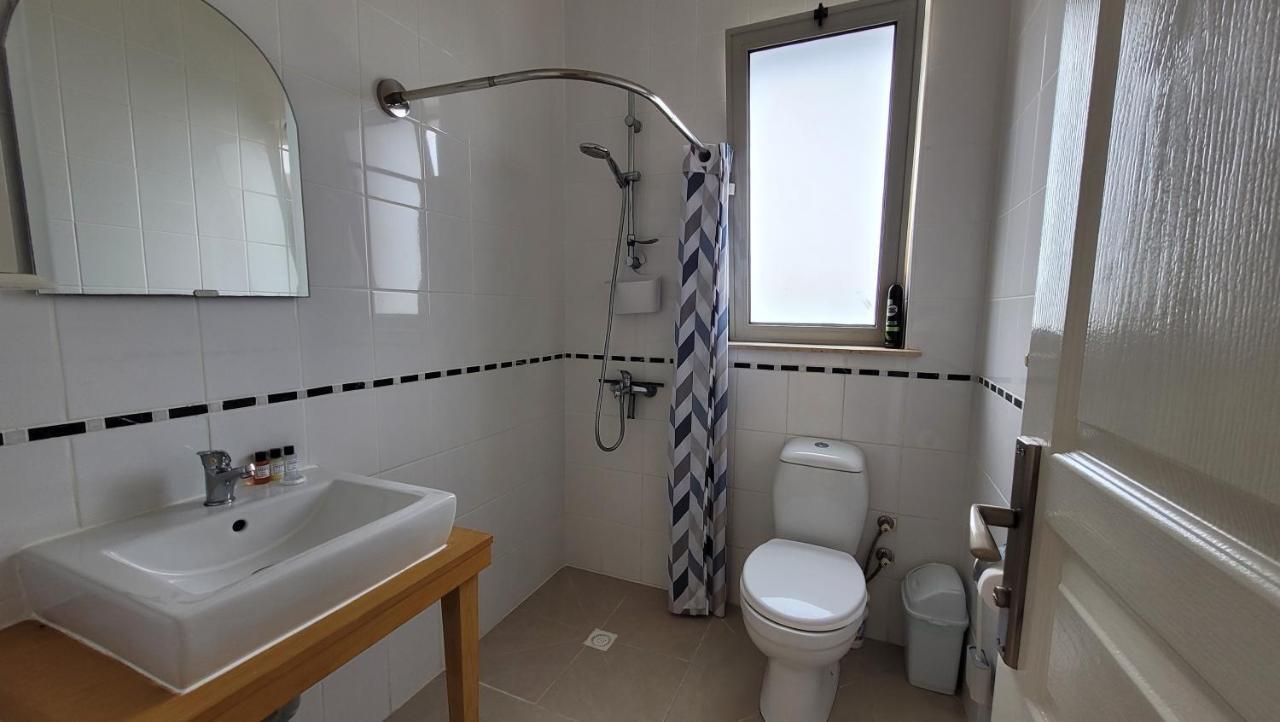 Sea And Mountain View Beachfront Penthouse Yali Екстериор снимка