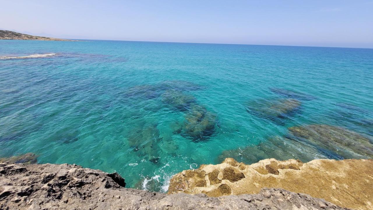 Sea And Mountain View Beachfront Penthouse Yali Екстериор снимка