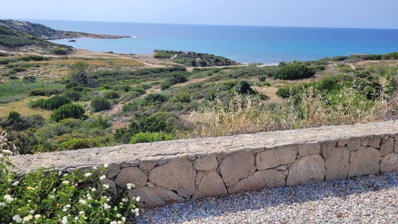 Sea And Mountain View Beachfront Penthouse Yali Екстериор снимка